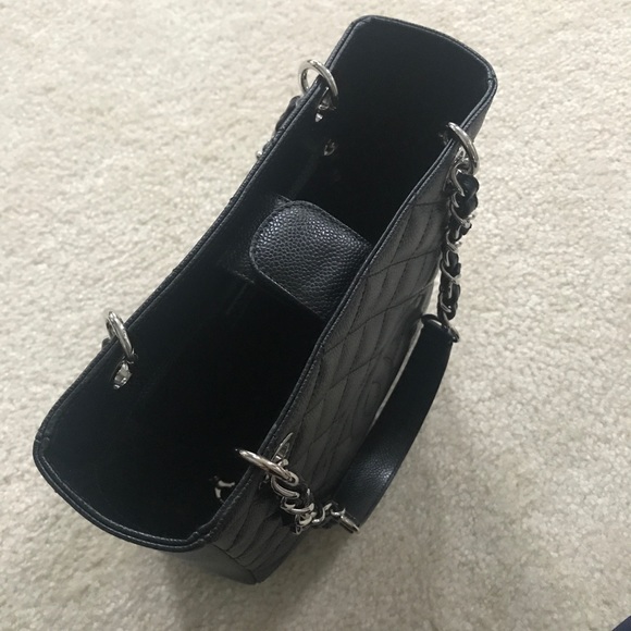 Discontinued Chanel PST Black Caviar Leather SHW - Picture 3 of 8